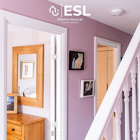 4 Bedroom Townhouse 10Mins Walk From Shrewsbury Town Centre With Parking 외부 사진