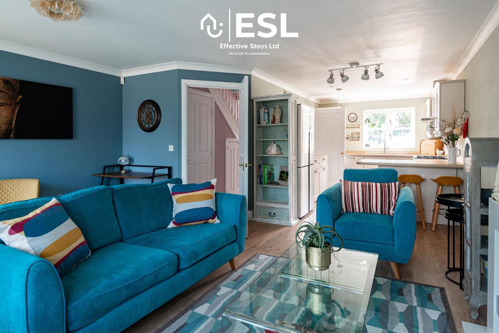 4 Bedroom Townhouse 10Mins Walk From Shrewsbury Town Centre With Parking 외부 사진